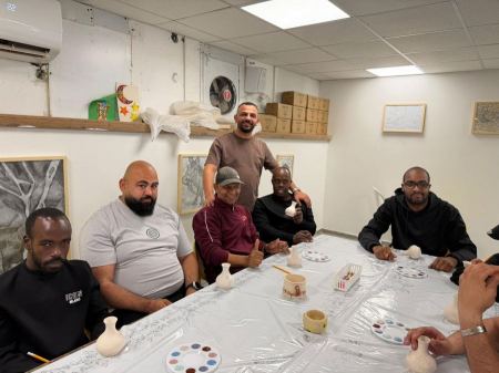 ورشة مميزة “الرسم على الفخار لأصحاب الهمم العالية” في رهط